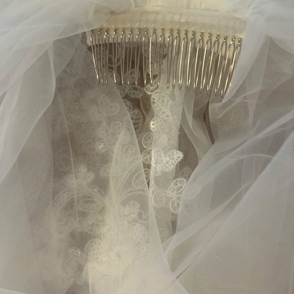 Cathedral Length Floral Lace Appliqué Sequin Sparkly Wedding Veil with Blusher - Picture 4 of 4